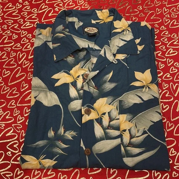 Tommy Bahama Men’s Beautiful Camp Shirt. Mint Condition - Picture 1 of 6